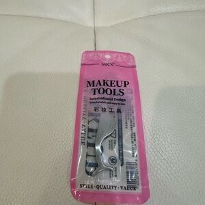 Stainless Steel Eyelash Applicator New in Sealed Packing